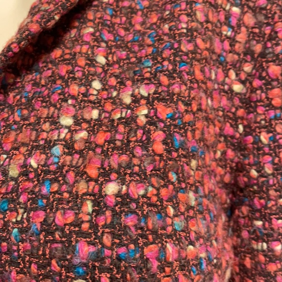 Tweed button up short jacket - Picture 5 of 10